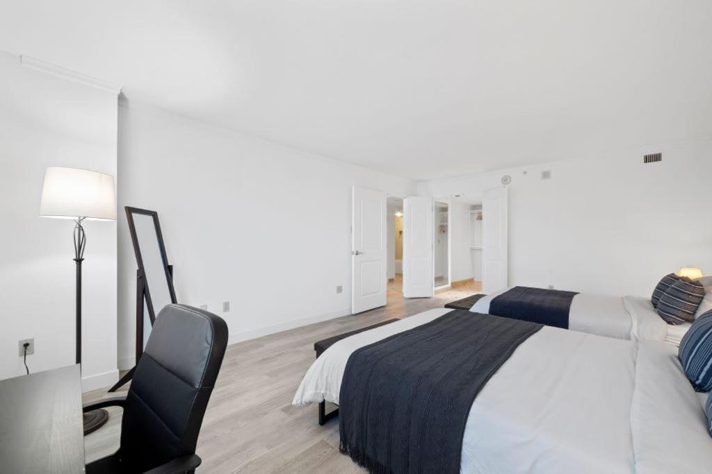 2Br Condo On The Boardwalk With 3 Baths Cozysuites Atlantic Stadt Exterior foto